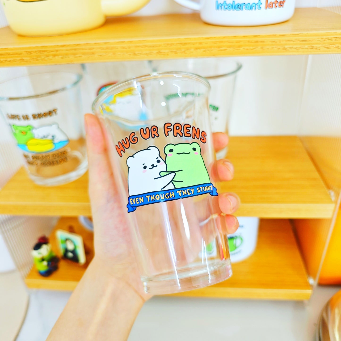 Hug Your Frens Glass Cup