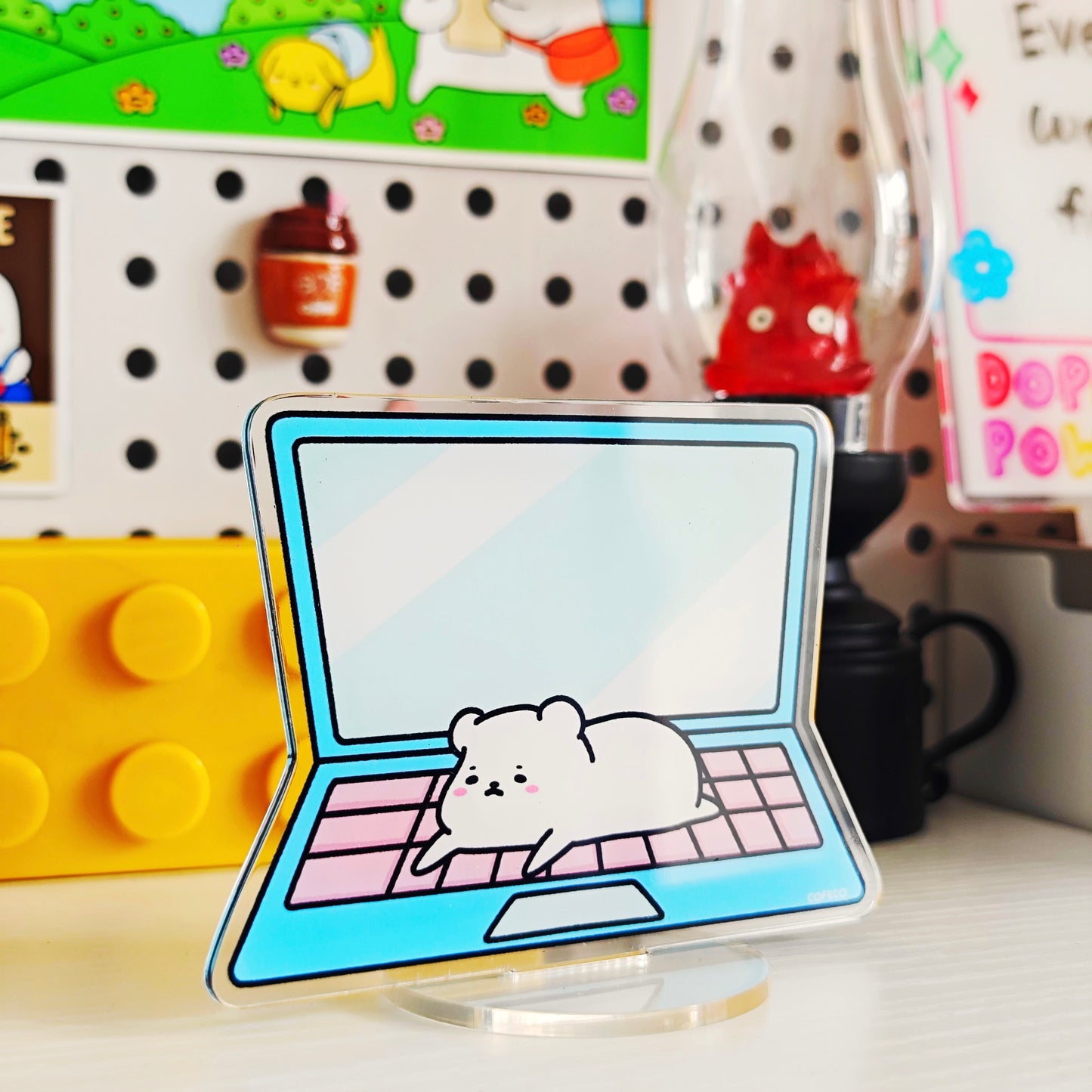 Laptop Bear Message Board